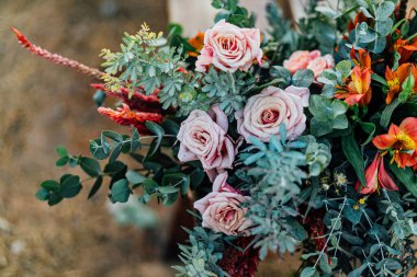 Düğün ve kutlama çiçekleri düğün hazırlıkları ve lüks sosyal etkinlikler.