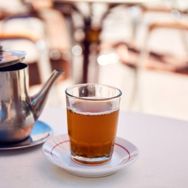 Geleneksel Fas nane çayı bir Cafe Marakeş, Fas