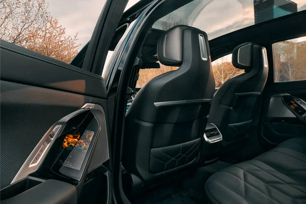 Bmw 7Er G70 Eine Moderne Premium Limousine Hintertür Auf Der — Stockfoto