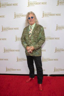 David Arkentsone, 30 Temmuz 2025 'te Los Angeles' taki The Avalon, Hollywood 'da düzenlenen Hollywood Bağımsız Müzik Ödülleri' ne ulaştı..