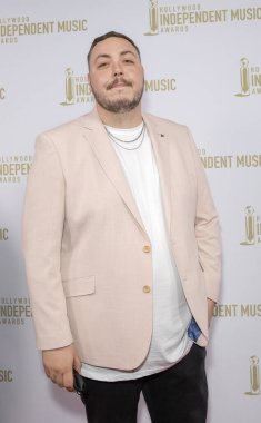 Daniel Kaye 30 Temmuz 2025 'te Los Angeles' taki The Avalon, Hollywood 'da düzenlenen Hollywood Bağımsız Müzik Ödülleri' ne ulaştı..