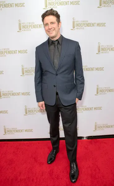 Robert Eibach, 30 Temmuz 2025 'te Los Angeles' taki The Avalon, Hollywood 'da düzenlenen Hollywood Bağımsız Müzik Ödülleri' ne ulaştı..