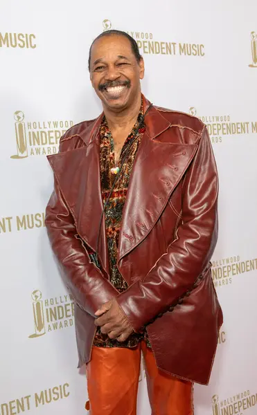 Victor Orlando 30 Temmuz 2025 'te Los Angeles' taki The Avalon, Hollywood 'da düzenlenen Hollywood Bağımsız Müzik Ödülleri' ne ulaştı..