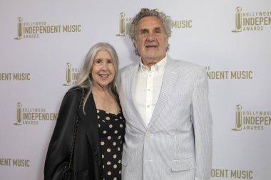 Debbie Rosen, Howie Rosen, 30 Temmuz 2025 'te Hollywood Avalon' da düzenlenen Hollywood Bağımsız Müzik Ödülleri 'ne geldi..