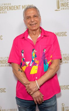 Jud Friedman, 30 Temmuz 2025 'te Los Angeles' taki The Avalon, Hollywood 'da düzenlenen Hollywood Bağımsız Müzik Ödülleri' ne ulaştı..