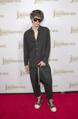 Frank Mattox, 30 Temmuz 2025 'te Los Angeles' taki The Avalon, Hollywood 'da düzenlenen Hollywood Bağımsız Müzik Ödülleri' ne ulaştı..