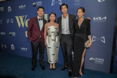 Dan Mark, Lana Condor, Ross Butler, Rachel Tan. 23 Mayıs 2025 'te Los Angeles' taki Londra Batı Hollywood 'da yapılan 