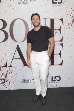 Bryce Hirschberg, 30 Eylül 2025 'te Los Angeles, Kaliforniya' da Carondelet House 'da Bone Lake' in özel gösterimine katılıyor..