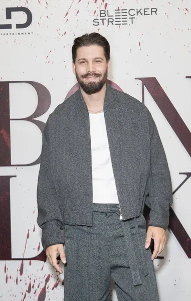 Casey Deidri, 30 Eylül 2025 'te Los Angeles, Kaliforniya' da Carondelet House 'da Bone Lake' in özel gösterimine katılıyor..