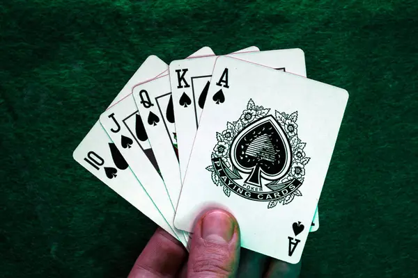 Spelkort Med Royale Flush Handen — Stockfoto