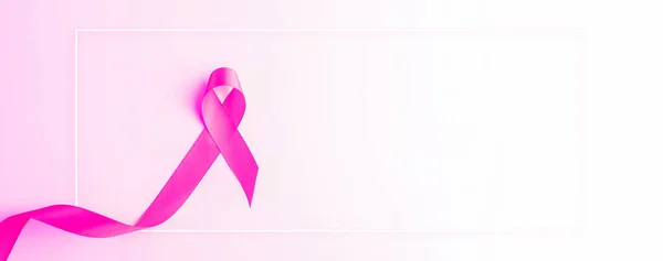 Dzień Raka Symbol Opieki Zdrowotnej Różowa Wstążka Białym Tle Koncepcja — Zdjęcie stockowe