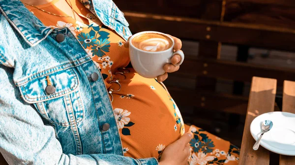 Une Femme Enceinte Boit Café Lifestyle Matin Avec Une Grossesse — Photo
