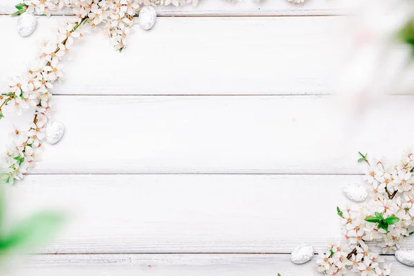 Пасхальні Яйця Дерево Квітнева Квіткова Природа Білі Щасливі Великодні Яйця — стокове фото