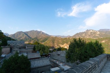 Pekin, Çin - 23 Ekim 2024: Çin Seddi Juyongguan Geçidi manzarası.