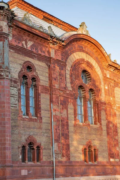 前犹太教堂 现在爱乐乐团房子 Uzh 的银行 乌日霍罗德乌克兰 — 图库照片