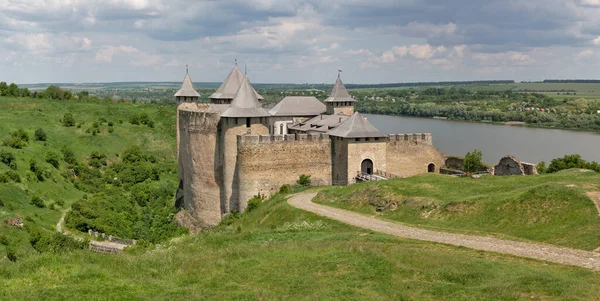 Fortaleza Khotyn Panorama Del Río Dniester Complejo Fortificación Medieval Ucrania —  Fotos de Stock