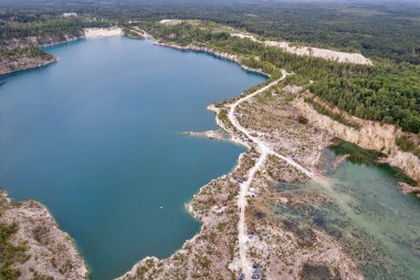 Druzhbivsky 'nin kariyeri ve Ukrayna' nın üzerinde insansız hava aracı.