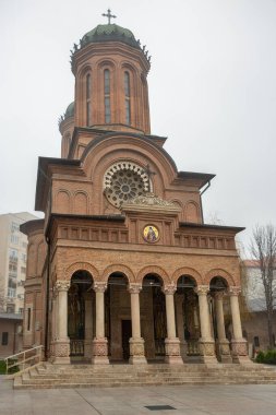Romanya 'nın Bükreş kentinde Antim Manastırı kilise cephesi.
