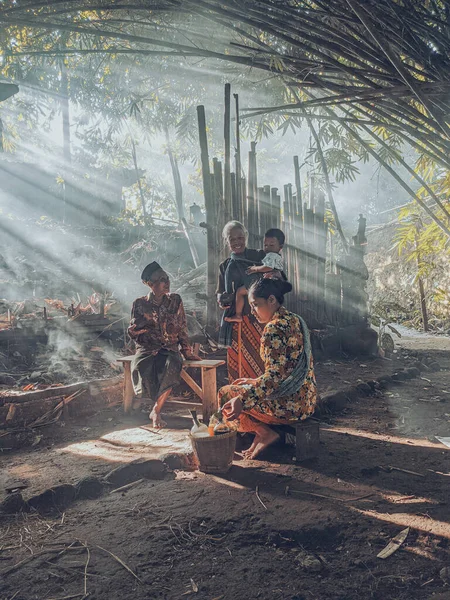 Yogyakarta Indonesia Mayo 2022 Mujer Que Vende Medicina Tradicional Base — Foto de Stock