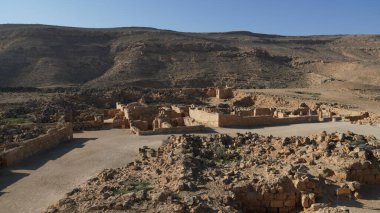 Sabah vakti İsrail, Mamshit Ulusal Parkı 'ndaki Nabatean şehri harabeleri