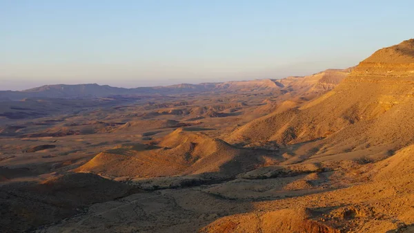Napkelte Kilátás Hamakhtesh Hagadol Nagy Kráterre Negev Sivatagban Dél Izraelben — Stock Fotó