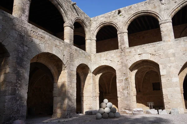 Patio Interior Del Museo Arqueológico Casco Antiguo Rodas Grecia —  Fotos de Stock