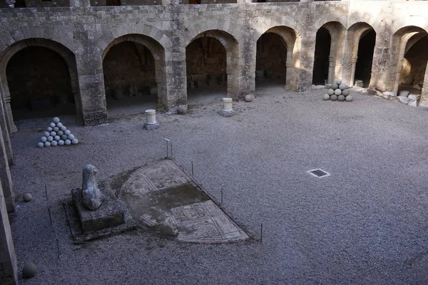 Patio Interior Del Museo Arqueológico Casco Antiguo Rodas Grecia —  Fotos de Stock