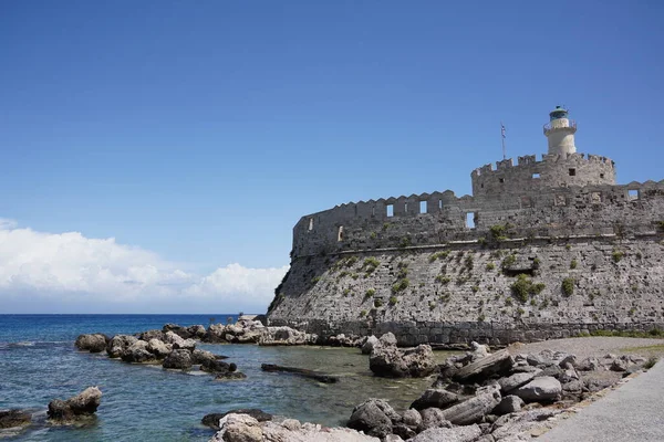 Крепость Святого Николая Маяк Гавани Мандаки Городе Родос Греция — стоковое фото