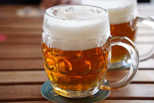 Tsjechische Stijl Pilsner Lager Gouden Bier Tafel Van Bar Pub — Stockfoto