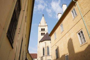 George Bazilikası Prag Şatosu, Prag, Çek Cumhuriyeti 'nde hayatta kalan en eski kilise binasıdır..