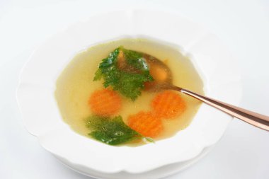 Tavuk suyu çorbası. Tavuk çorbası, sebzeli..