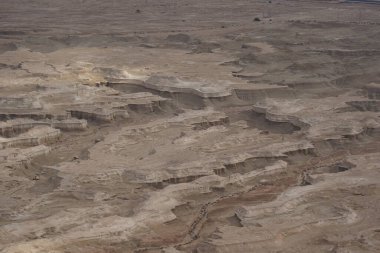 İsrail, Negev Judaean Çölü yakınlarındaki Ulusal Park 'taki Masada Kalesi' nden panoramik manzara.