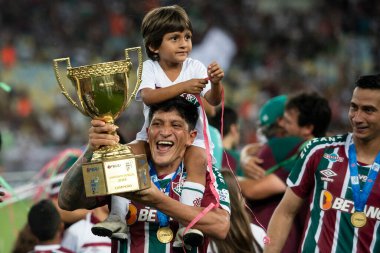 RIO DE JANEIRO, BRAZİL - 10 Nisan 2023: Maracana Stadyumu 'ndaki Fluminense x Flamengo. Şampiyonanın ikinci maçı..