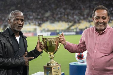 RIO DE JANEIRO, BRAZİL - 10 Nisan 2023: Maracana Stadyumu 'ndaki Fluminense x Flamengo. Şampiyonanın ikinci maçı..