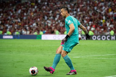 RIO DE JANEIRO, BRAZİL - 10 Nisan 2023: Maracana Stadyumu 'ndaki Fluminense x Flamengo. Şampiyonanın ikinci maçı..