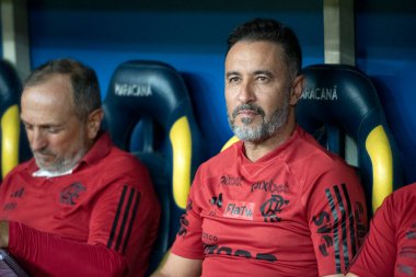 Rio de Janeiro (RJ), 01.04.2023 - Flamengo x Fluminense - Vitor Pereira, Flamengo koçu. Flamengo x Fluminense arasındaki maç, Maracan Carioca Şampiyonası 'nın ilk maçı..