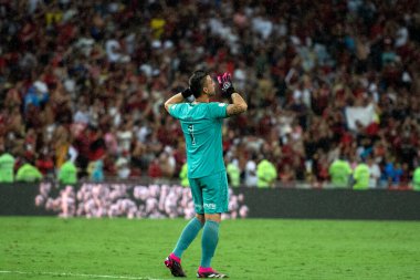 RIO DE JANEIRO, BRAZİL - 10 Nisan 2023: Maracana Stadyumu 'ndaki Fluminense x Flamengo. Şampiyonanın ikinci maçı..