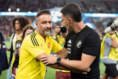Rio de Janeiro (RJ), 13.03.2023 - Flamengo x Vasco - Vitor Pereira, Flamengo ve Mauricio Baubieri 'nin koçu. Flamengo x Vasco arasındaki maç, Maracan Carioca Şampiyonası 'nın ilk maçı..