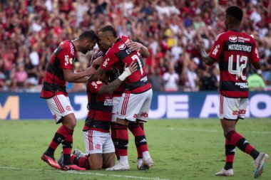 Rio de Janeiro (RJ), 15.04.2023 - Flamengo x Coritiba. Gabigol do Flamengo 'nun gol kutlaması. Maracan 'daki Brezilya Şampiyonası için Flamengo x Coritiba arasındaki maç.