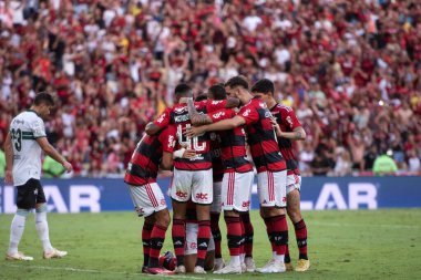Rio de Janeiro (RJ), 15.04.2023 - Flamengo x Coritiba. Gabigol do Flamengo 'nun gol kutlaması. Maracan 'daki Brezilya Şampiyonası için Flamengo x Coritiba arasındaki maç.
