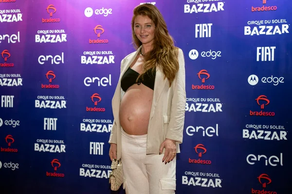 Rio de Janeiro (RJ), 08.12.2022 - Model Cintia Dicker. Bazzar 'ın galası, Rio de Janeiro' da bir Cirque du Soleil gösterisi..  