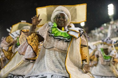 Rio de Janeiro, RJ, Brezilya - 02 Mart 2019: Rio Karnavalı 2019. Rio de Janeiro 'da Karnaval Geçidi.