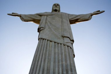 Rio de Janeiro, Brezilya - 18 Ocak 2021: Rio de Janeiro şehrinde gerçekleştirilen CoronaVac aşısının ilk uygulaması