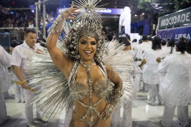 Rio de Janeiro, Brezilya - 29 Şubat 2020: Giovana Anglica. Rio Karnavalı 2020. Rio de Janeiro Karnaval Şampiyonları Geçidi 
