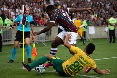 Rio de Janeiro (RJ), 13.05.2023 - Fluminense 'den Arias ve Cuiab' tan Fernando Sobral. Fluminense x Cuiab ile Maracan Brezilya Şampiyonası 'nın altıncı raundu arasındaki maç..
