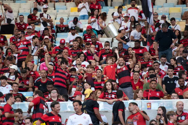 里约热内卢 2023 弗拉门戈X科林斯人在马拉坎的巴西锦标赛比赛 — 图库照片