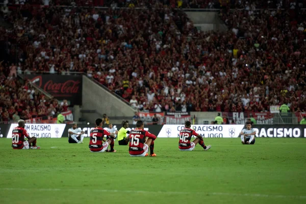 Rio Janeiro 2023年5月16日 サッカーにおける人種差別に抗議する マラカナでのブラジル選手権 Flamengo Cruzeiroとの対戦 — ストック写真