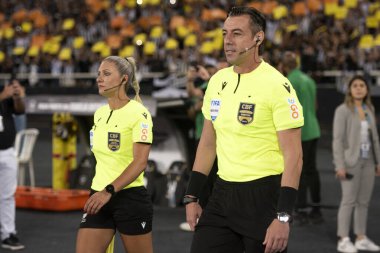 RIO DE JANEIRO, BRAZIL - 02ND EPTEMBER, 2023: Brezilya Şampiyonası için Estdio Nilton Santos 'ta Botafogo x Flamengo maçı. 