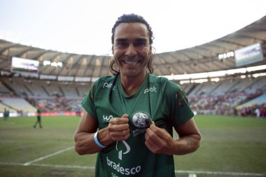 Rio de Janeiro, Rio de Janeiro, Brezilya - 27 Aralık 2023. Maracan Stadyumu 'nda Salgueiro Samba Okulu' nun bir gösterisiyle All-star maçı..       