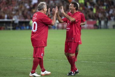 Rio de Janeiro, Rio de Janeiro, Brezilya - 27 Aralık 2023. Maracan Stadyumu 'nda Salgueiro Samba Okulu' nun bir gösterisiyle All-star maçı..       